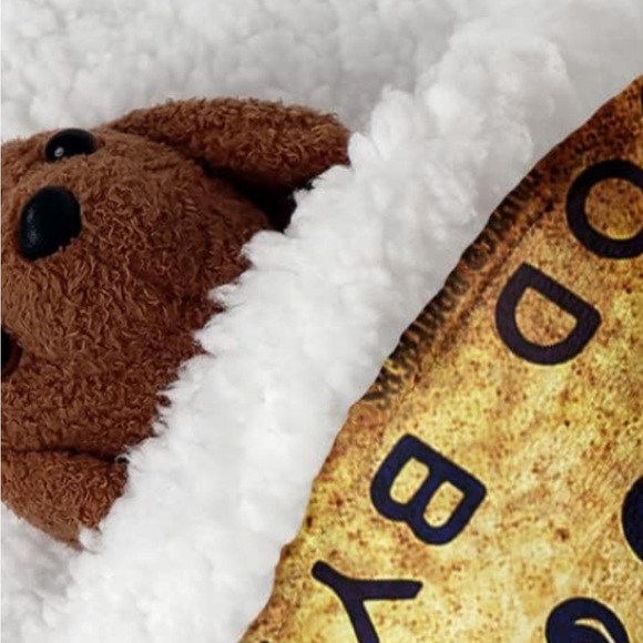 BNWT IN PACKAGING OUIJA FLEECE SHERPA THROW - Picture 7 of 10